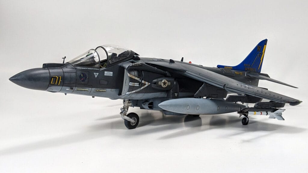 1-48-Hasegawa-AV-8B Harrier-II-Plus-4