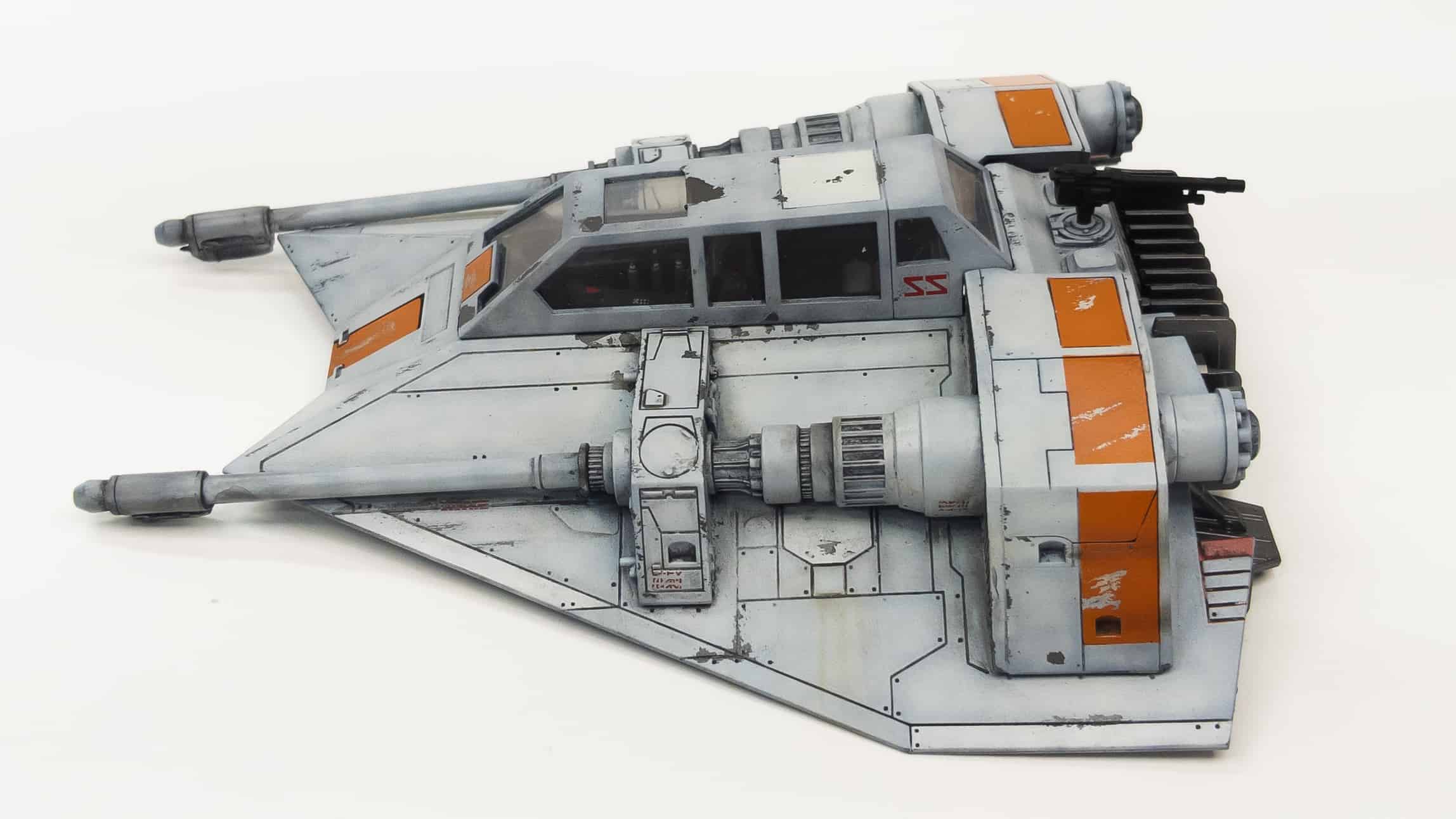 Star Wars Snowspeeder Bandai Plastic Kit 1:72 Model REVELL 